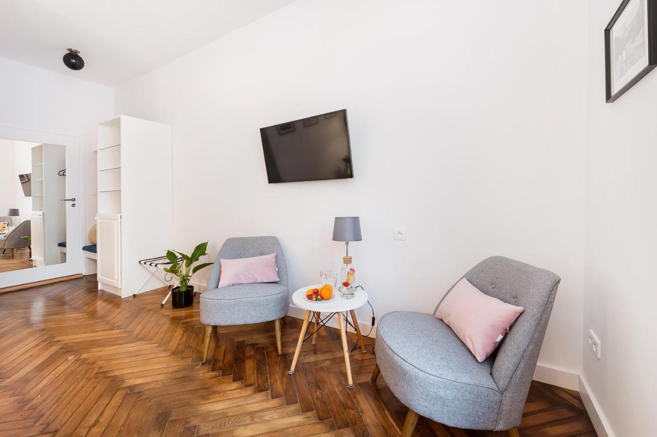 Luxury Spa Apartment Old Town كراكوفيا المظهر الخارجي الصورة