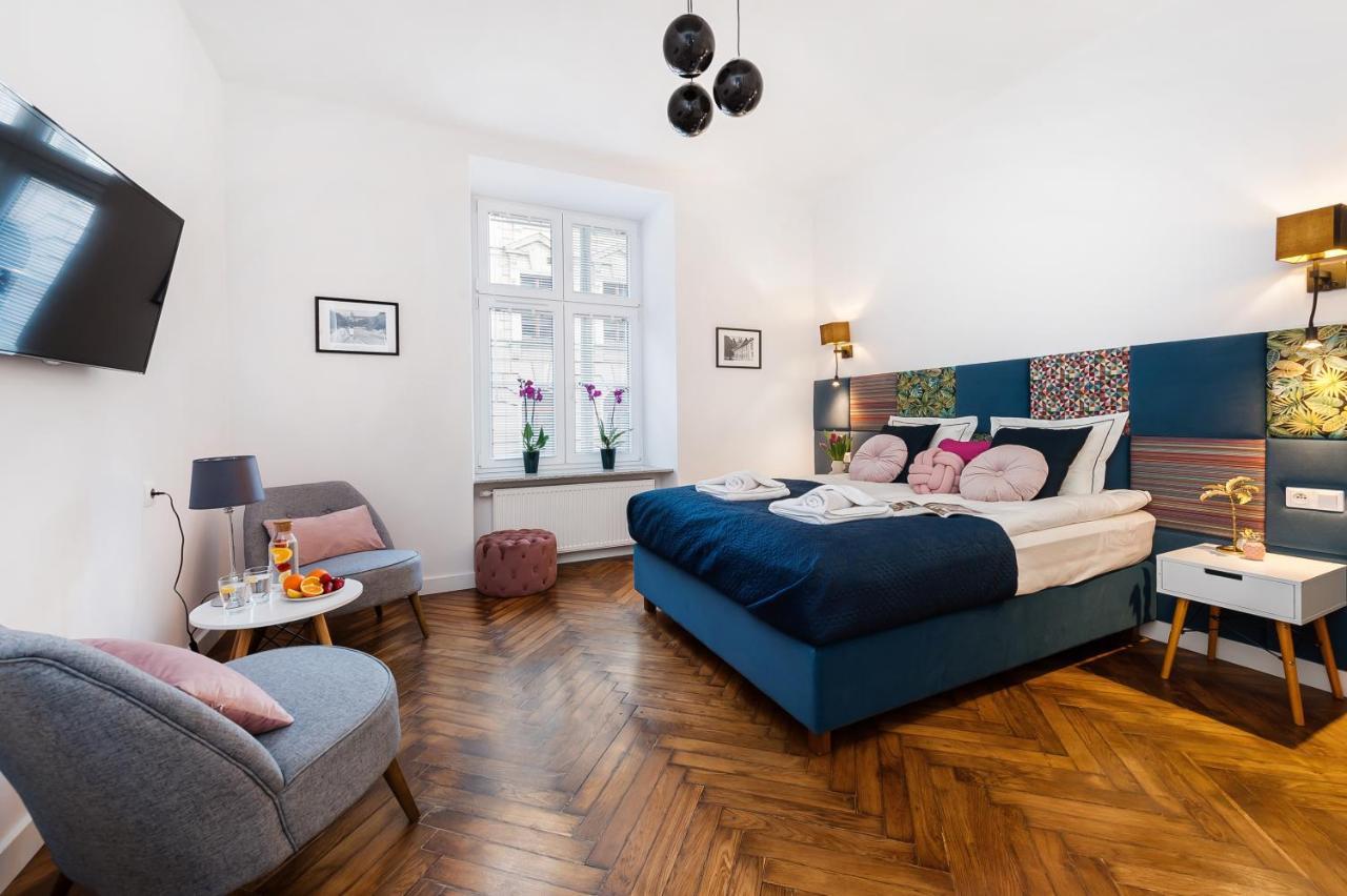 Luxury Spa Apartment Old Town كراكوفيا المظهر الخارجي الصورة